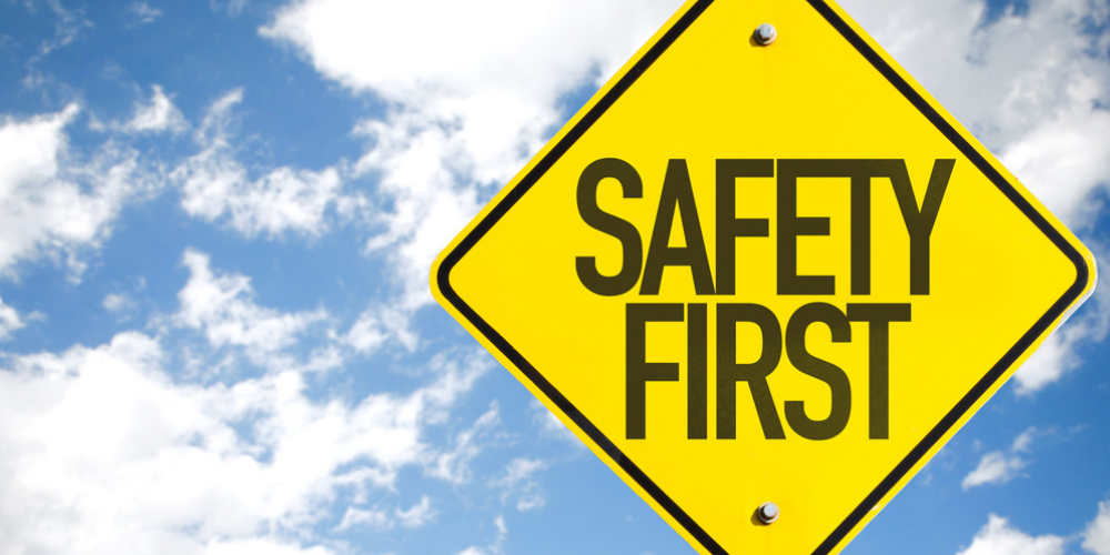 Safe Driver Week 2021 - Safety First Road Sign